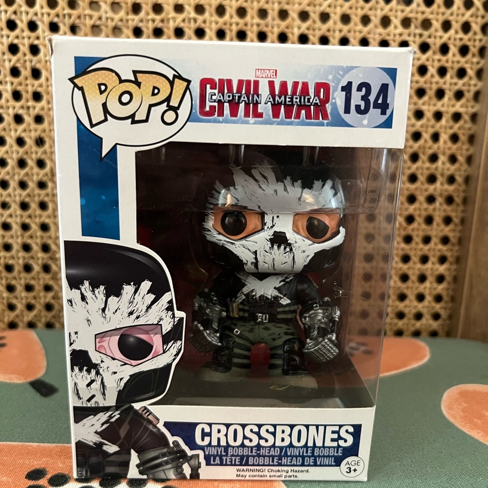 Funko Pop! Crossbones Bobble-Head - Captain America Civil War
